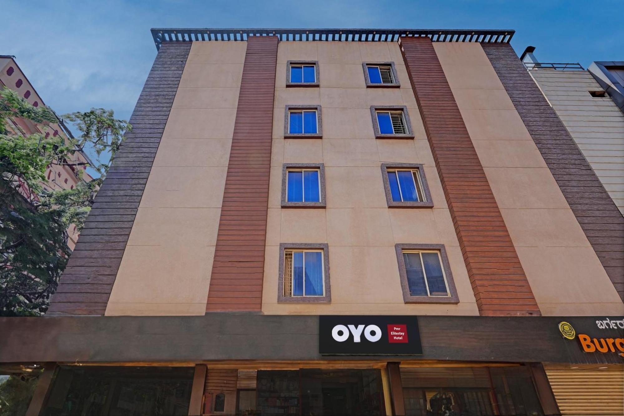 Oyo Pmr Elitestay Hotel Near Ascendas Park Square Mall Bangalore Exterior foto